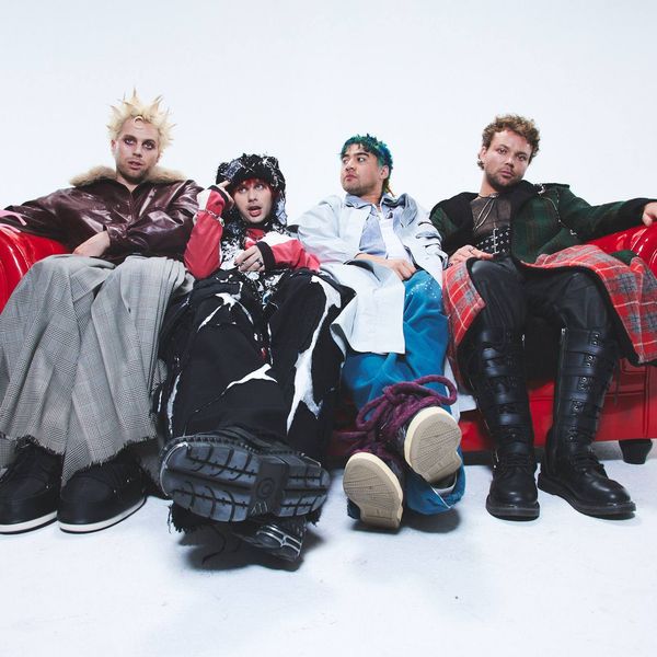 5 Seconds of Summer portrait