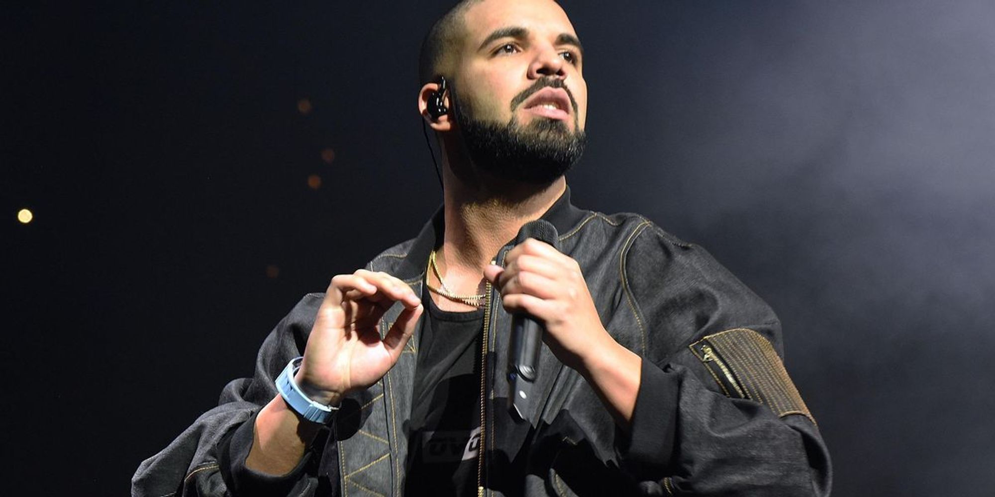 Drake Accused of Putting Hot Sauce in Condom After Sex PAPER