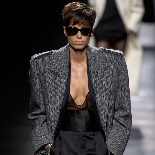 Embrace Your Inner '80s Lady With Power Shoulders