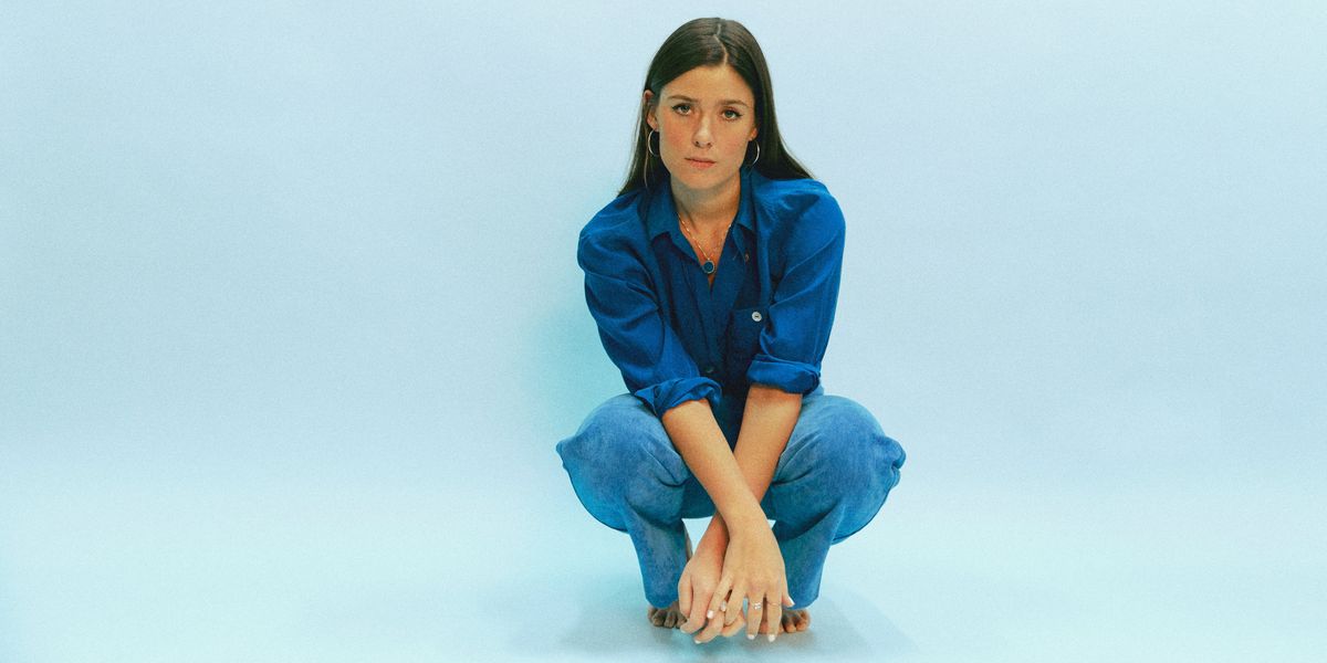 LÉON Faces Isolation on 'Apart'