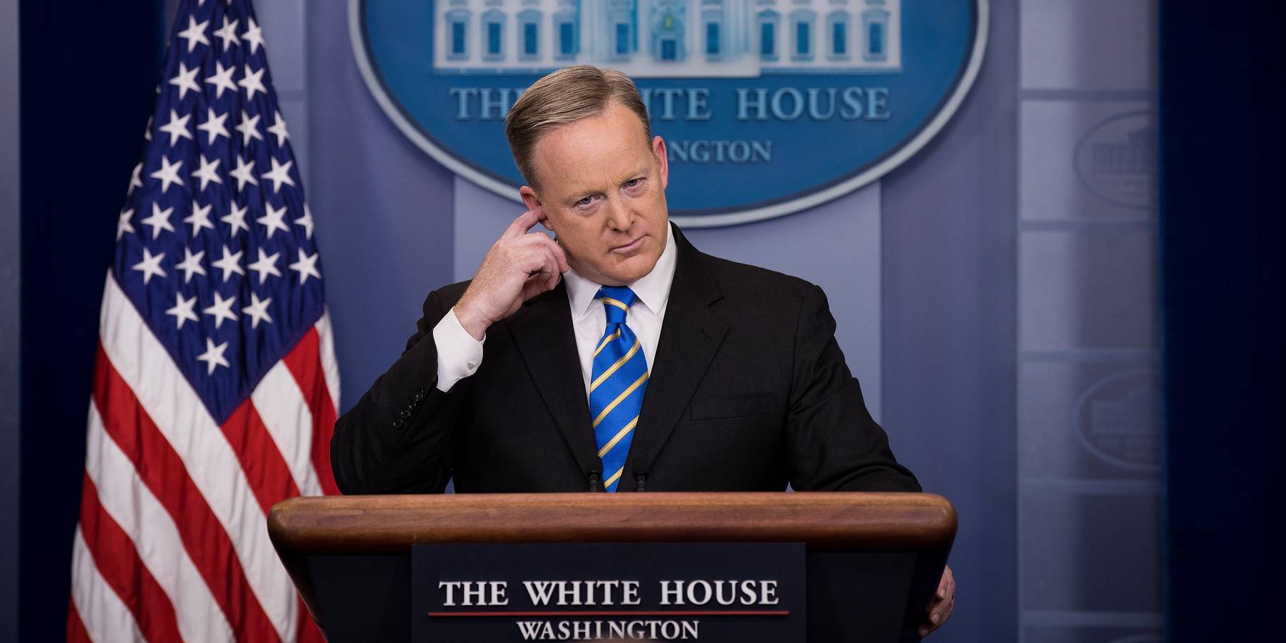 Updated: Sarah Huckabee Sanders to Replace Walking Typo Sean Spicer as White House Press Secretary