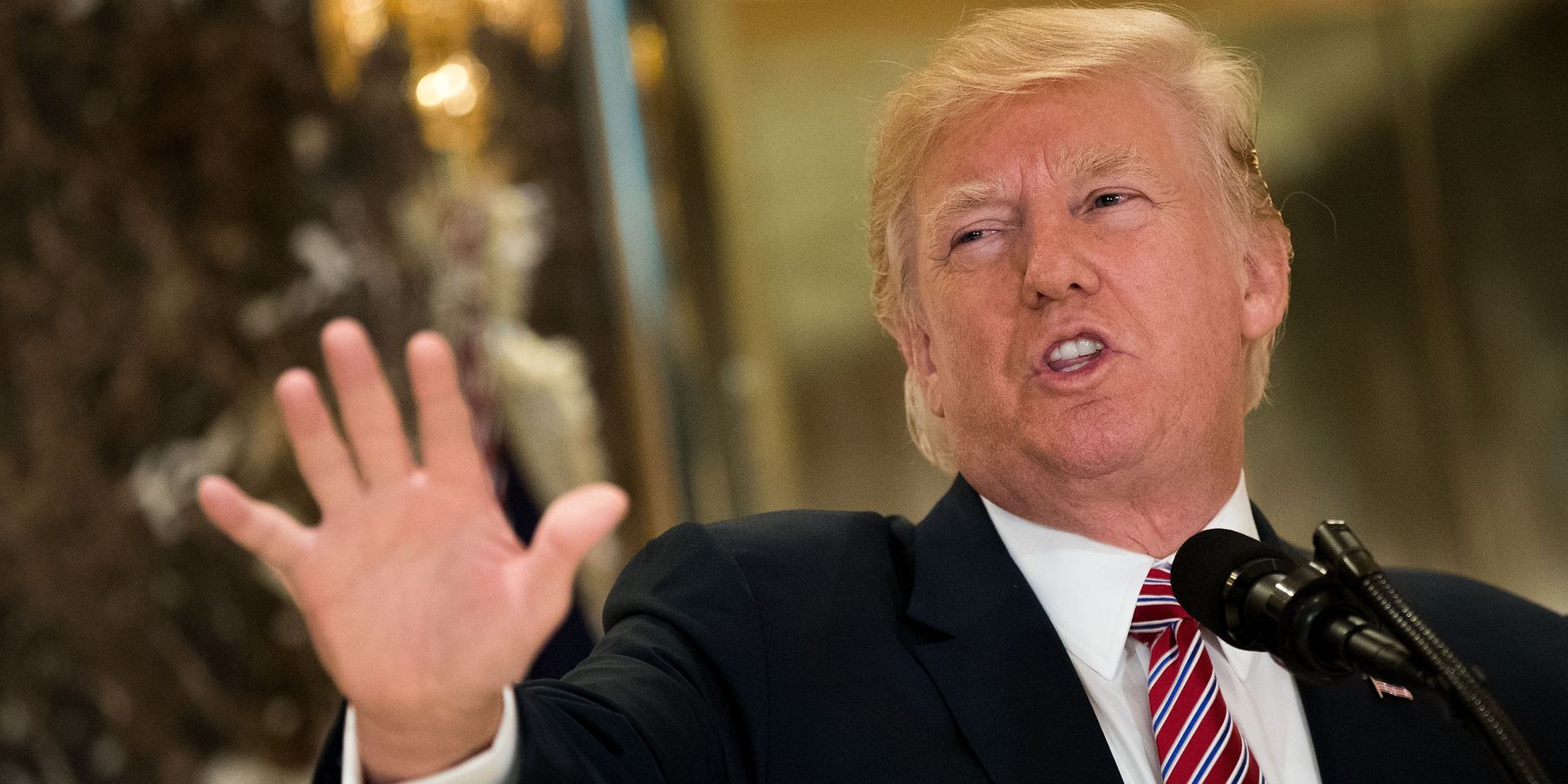 Donald Trump Backtracks, Blames "Both Sides" for Violence in Charlottesville