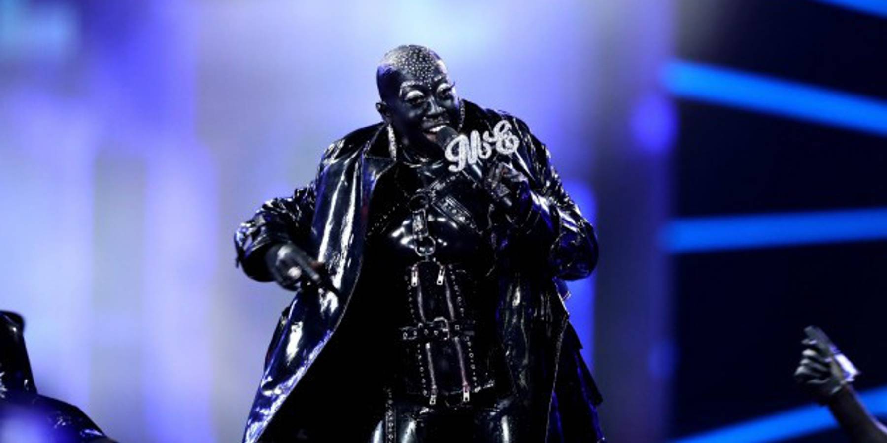 Watch Missy Elliott Perform "She's A Bitch" At The 'VH1 Hip-Hop Honors' And Prepare To Lose Your Mind