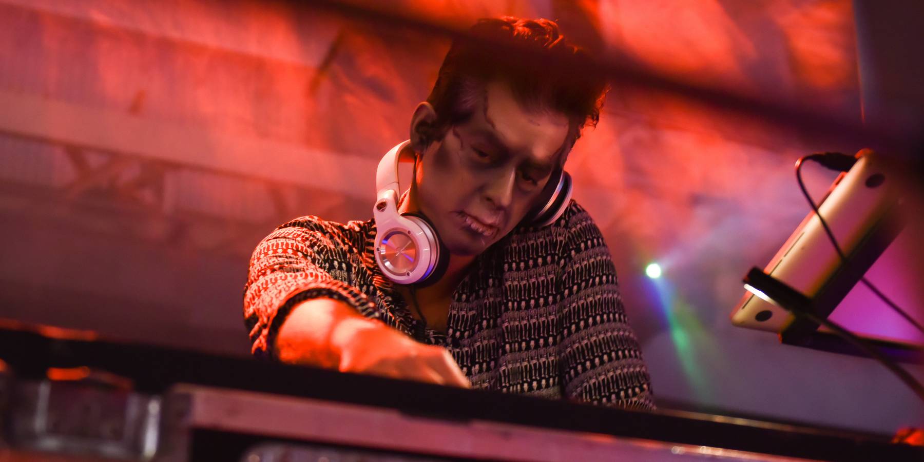 Your Ultimate Halloween Party Guide