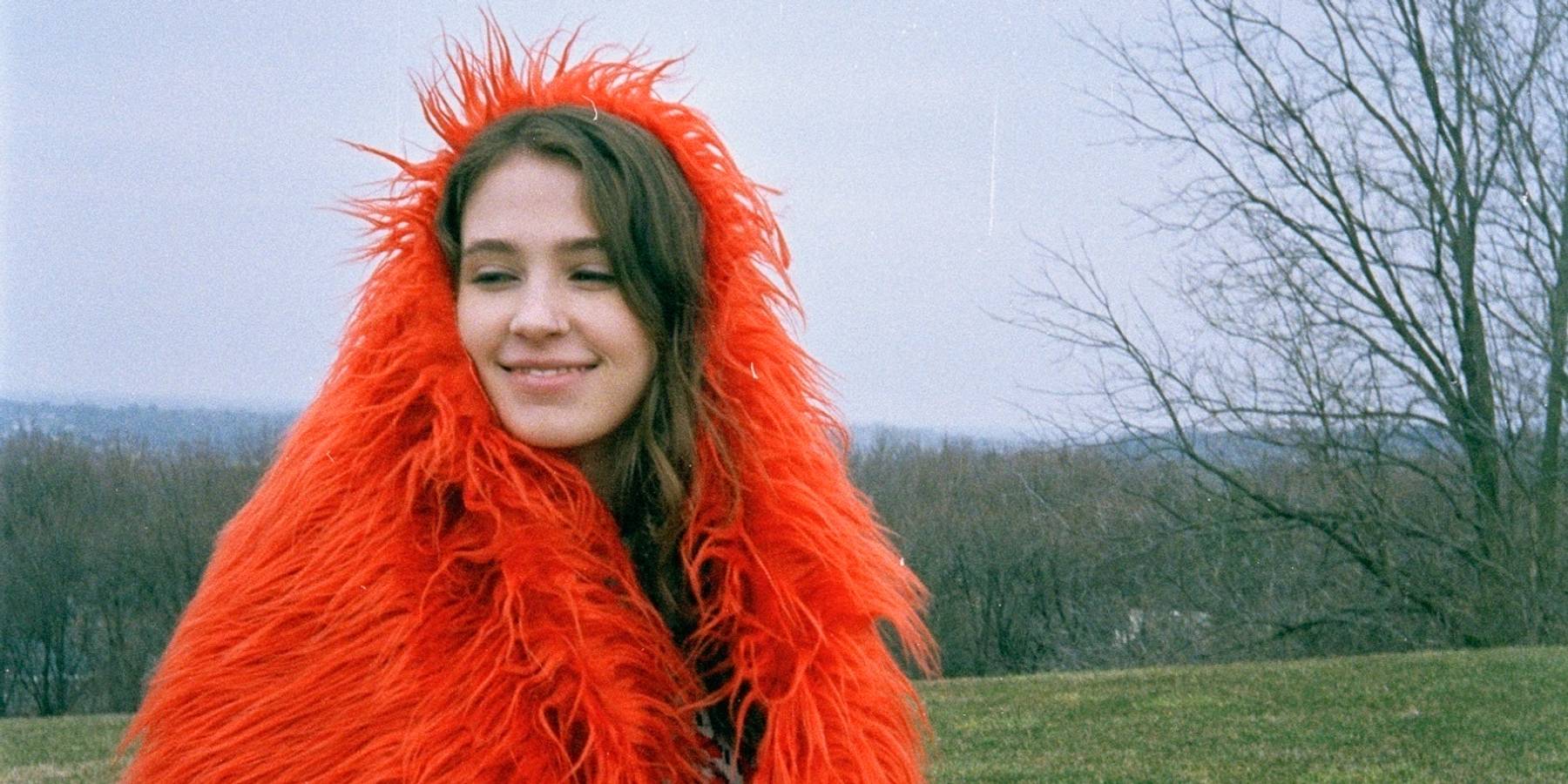 Viral Pop Singer Clairo Was Raised on the Internet