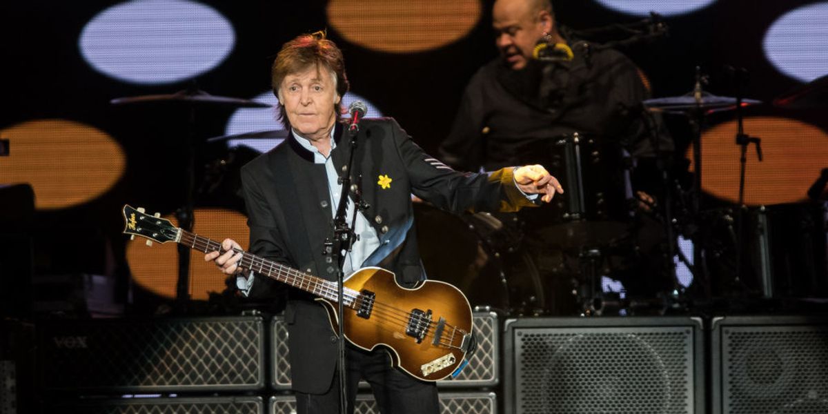Paul McCartney Surprises Commuters with a Concert