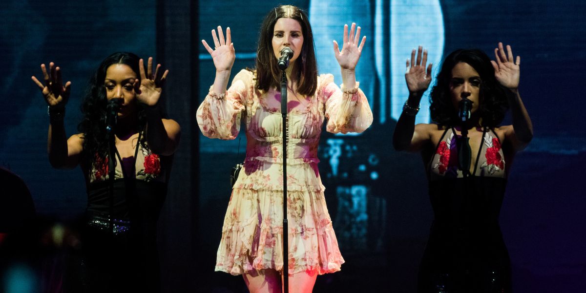 Lana Del Rey Plays With Butterflies In Her New Video