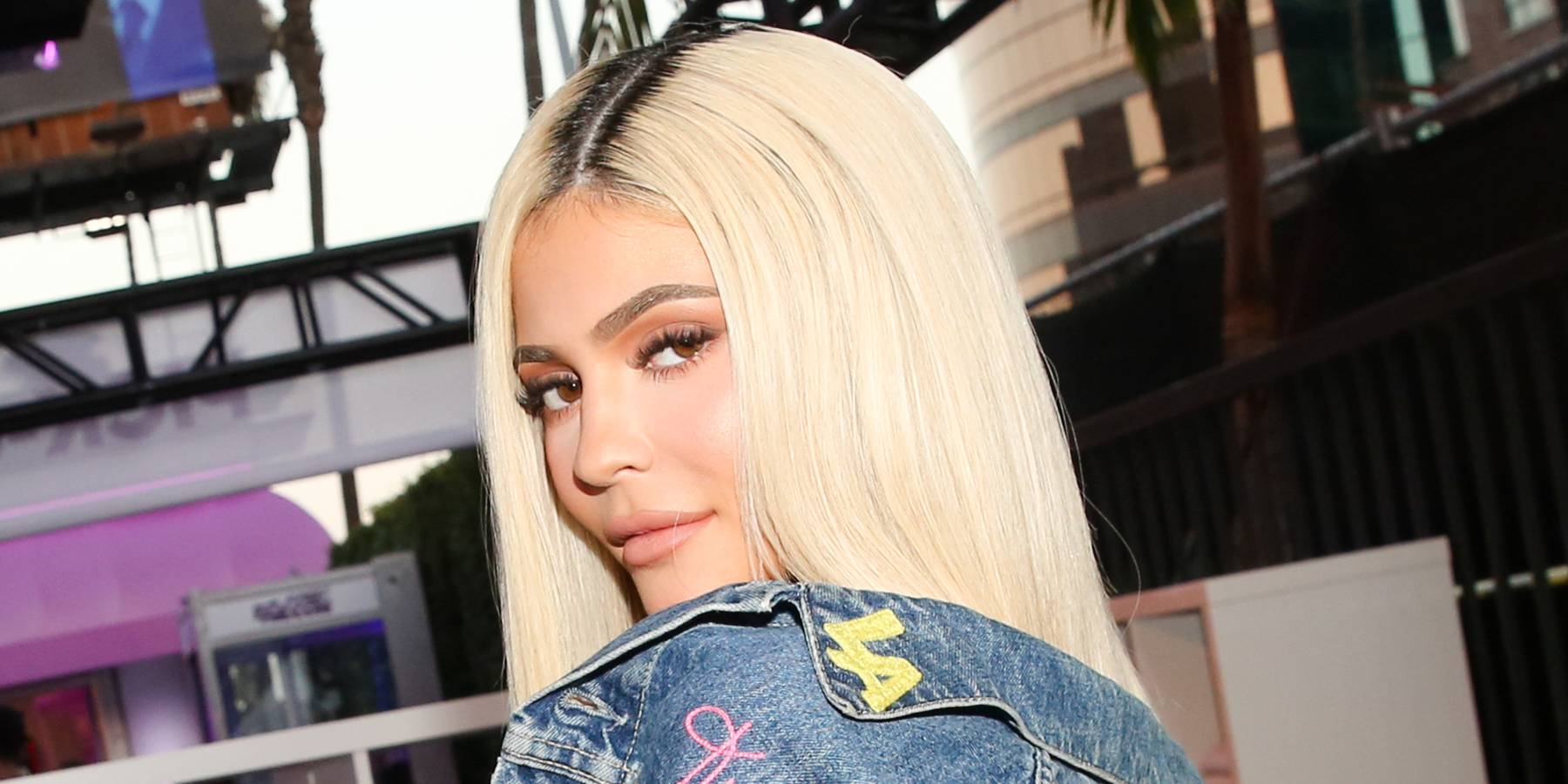 Kylie Jenner Just Ate Cereal With Milk For the First Time