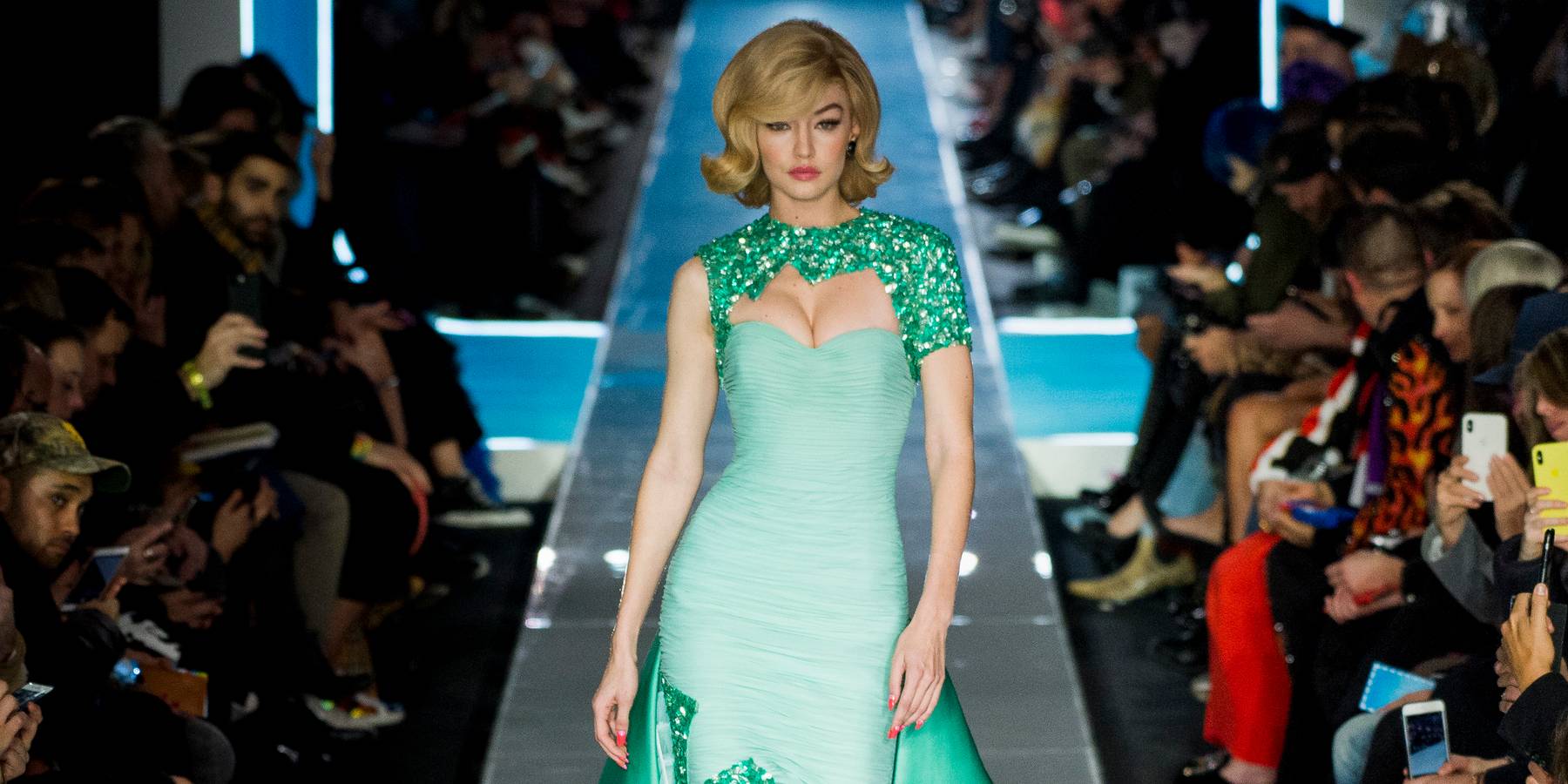 Watch Moschino's Spring 2019 Show Live