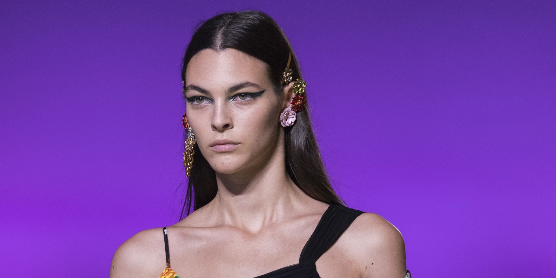 Breaking Beauty: Versace Modernizes the Cat-Eye