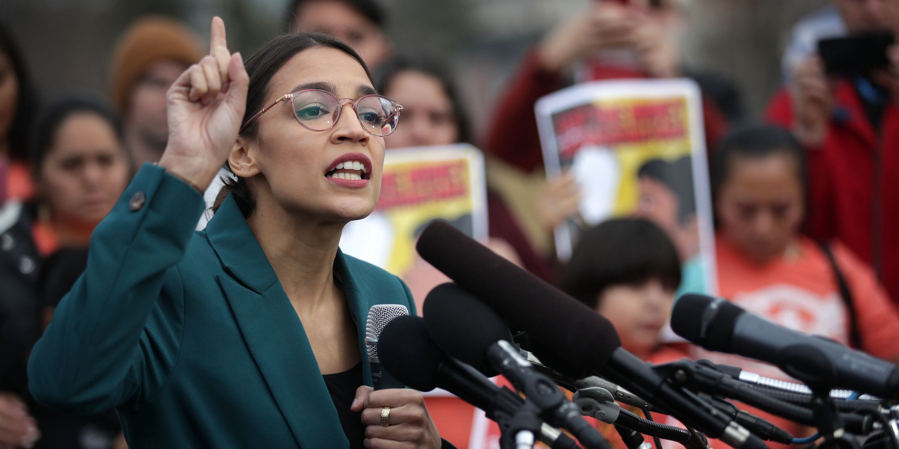 Alexandria Ocasio-Cortez Introduces Green New Deal