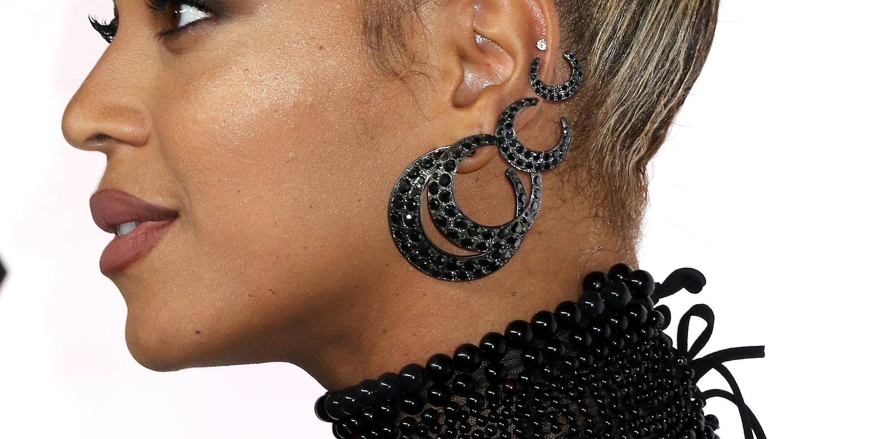 Here's How to Serve Face Like Beyoncé