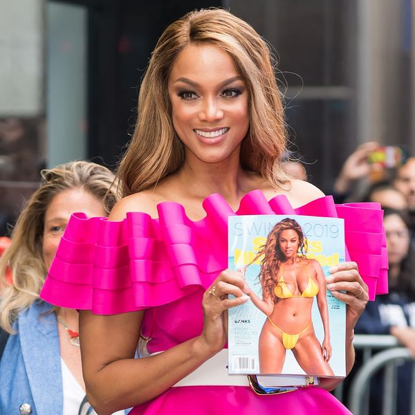 Tyra Banks Stuns in the Swimsuit Issue That Made Her a Star