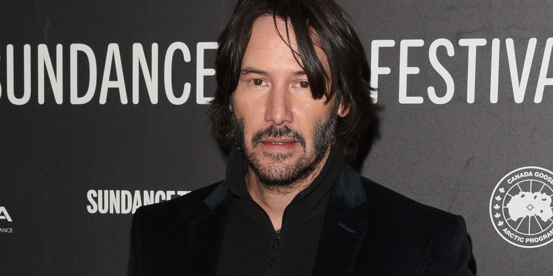 'Lonely' Keanu Reeves Is the Internet's Latest Thirst Obsession