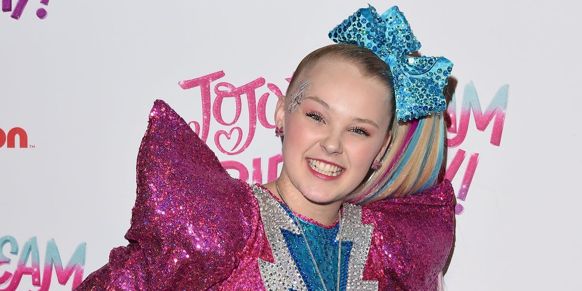 Jojo Siwa's Claire's Makeup Recalled Over Asbestos