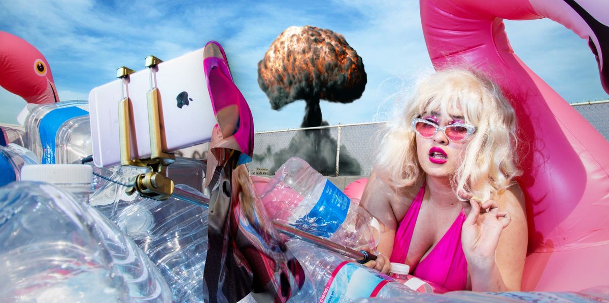 Are Selfies the Internet's Trash?