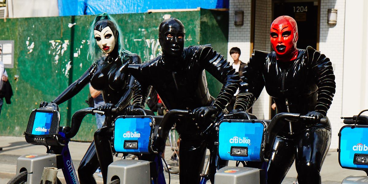 Rubber Queen Mistress Ariana Chevalier on the State of Domme-ing