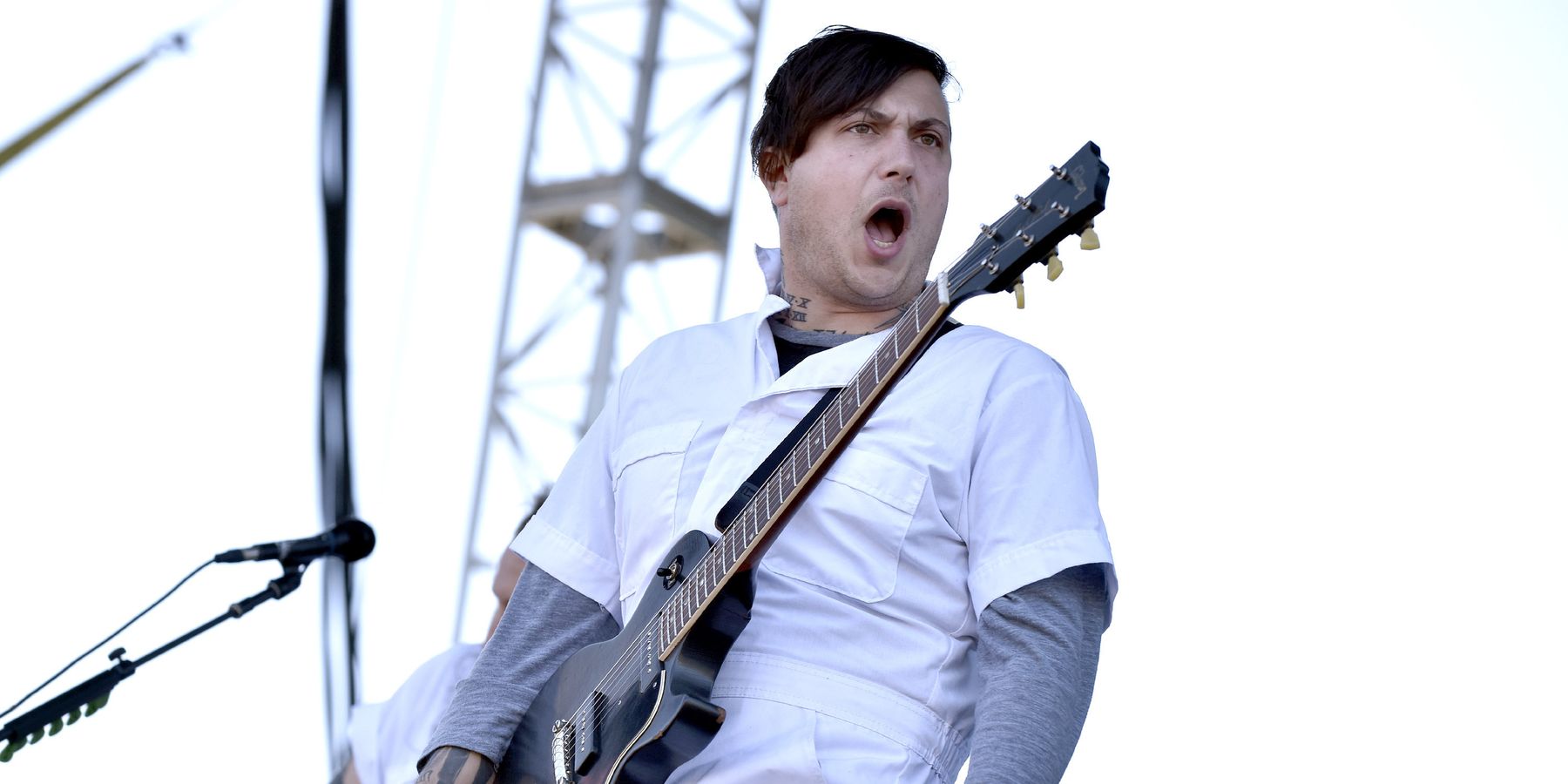 MCR's Frank Iero Responds to Joe Jonas' Reunion Speculation