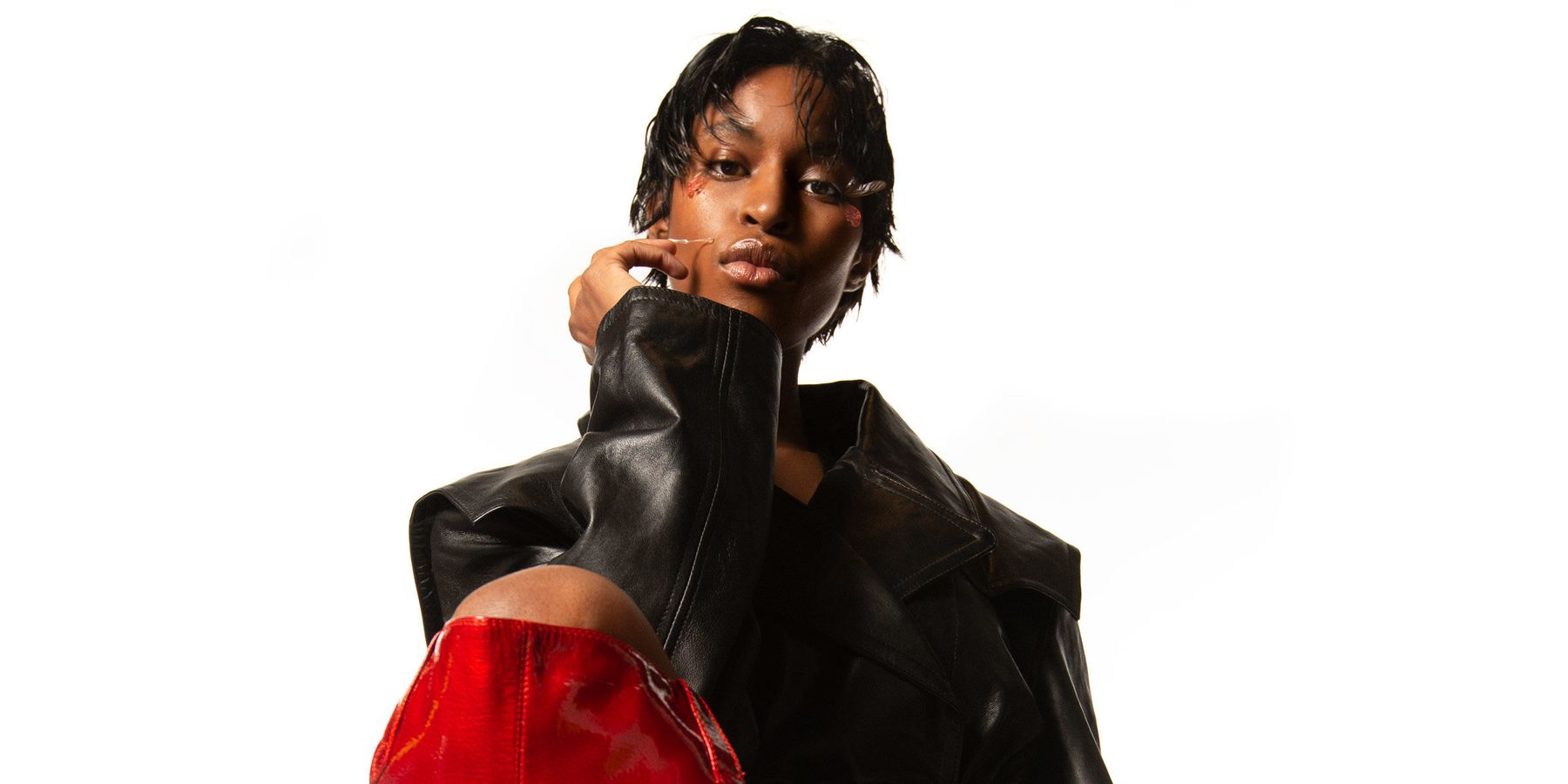 Ninamounah Celebrates the 'Sexy Secrets of Nature'