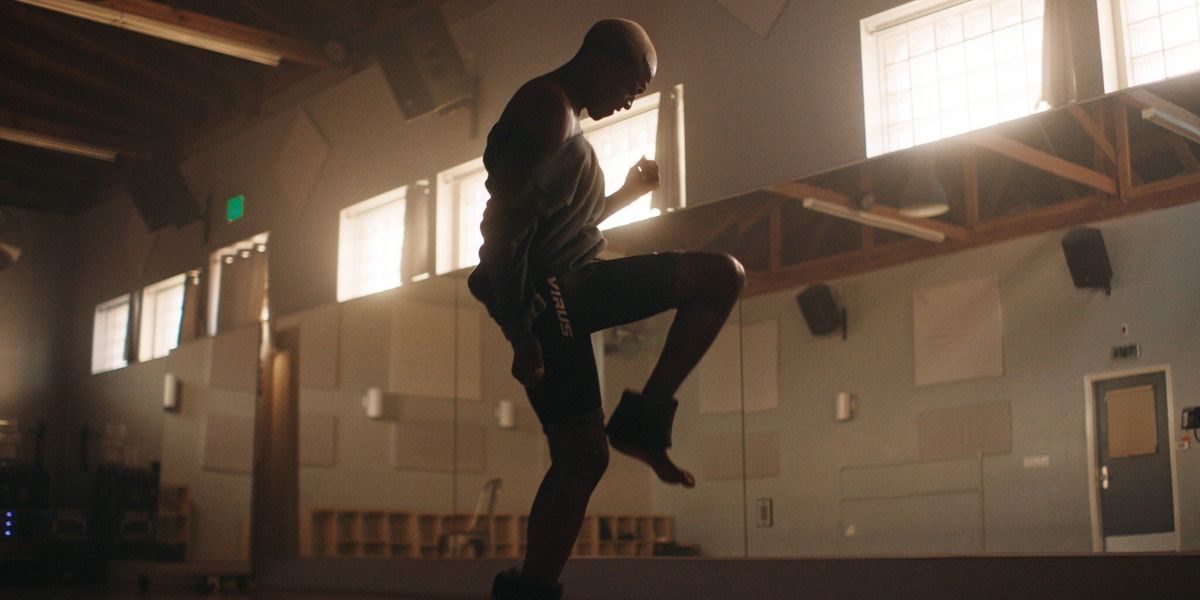 VINCINT Goes Full 'Flashdance'