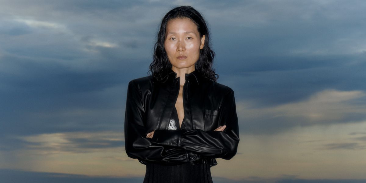 Emerging Label Commission Goes to the Beach