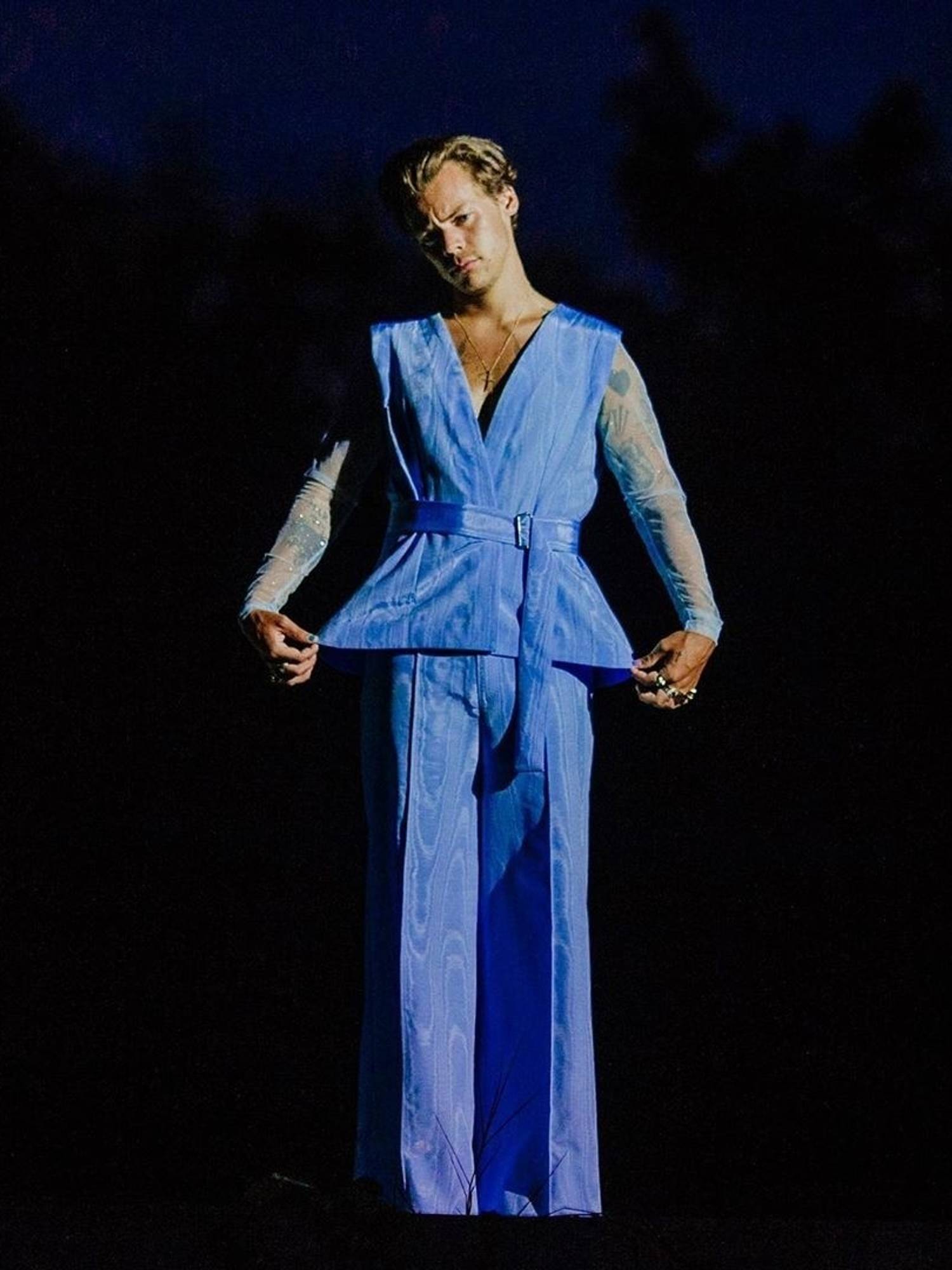 Every Harry Styles Outfit in "Lights Up" - PAPER Magazine Every Harry Styles Outfit in "Lights Up" - PAPER Magazine