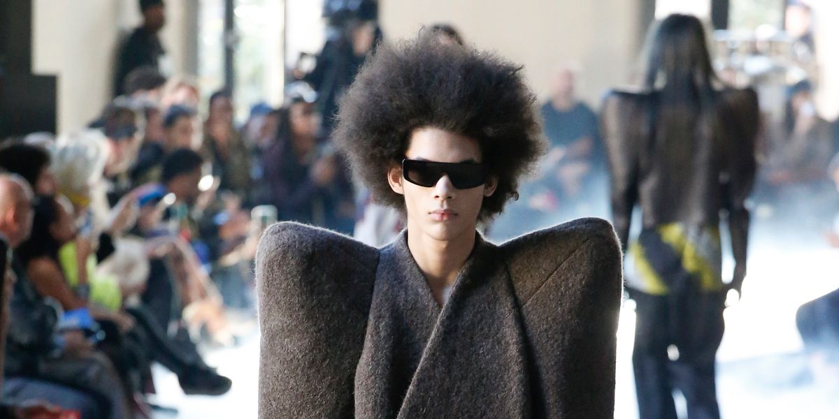 These Are Not Your Mother's '80s Shoulder Pads