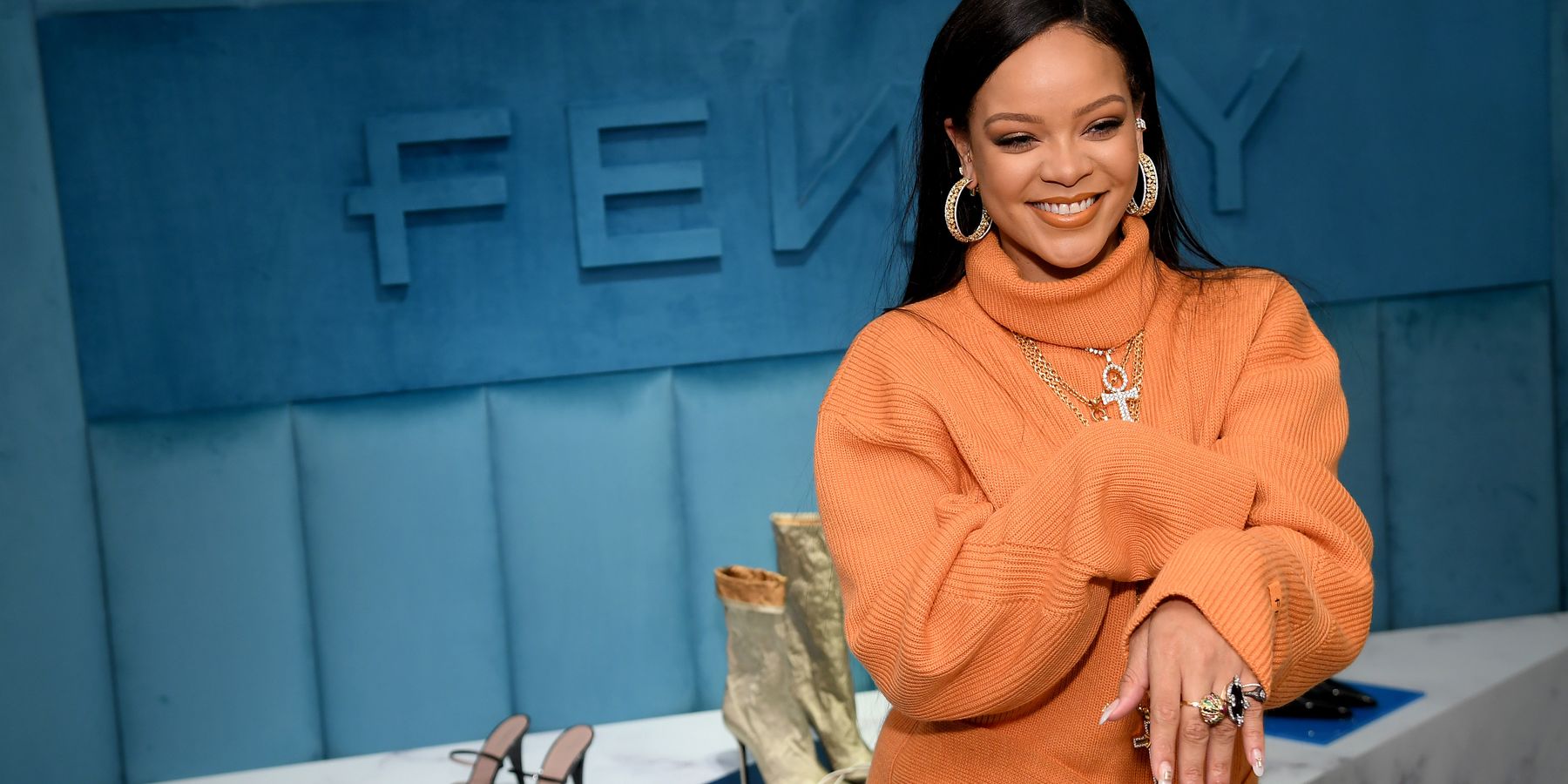 Rihanna Reveals Her Valentine's Day Plans