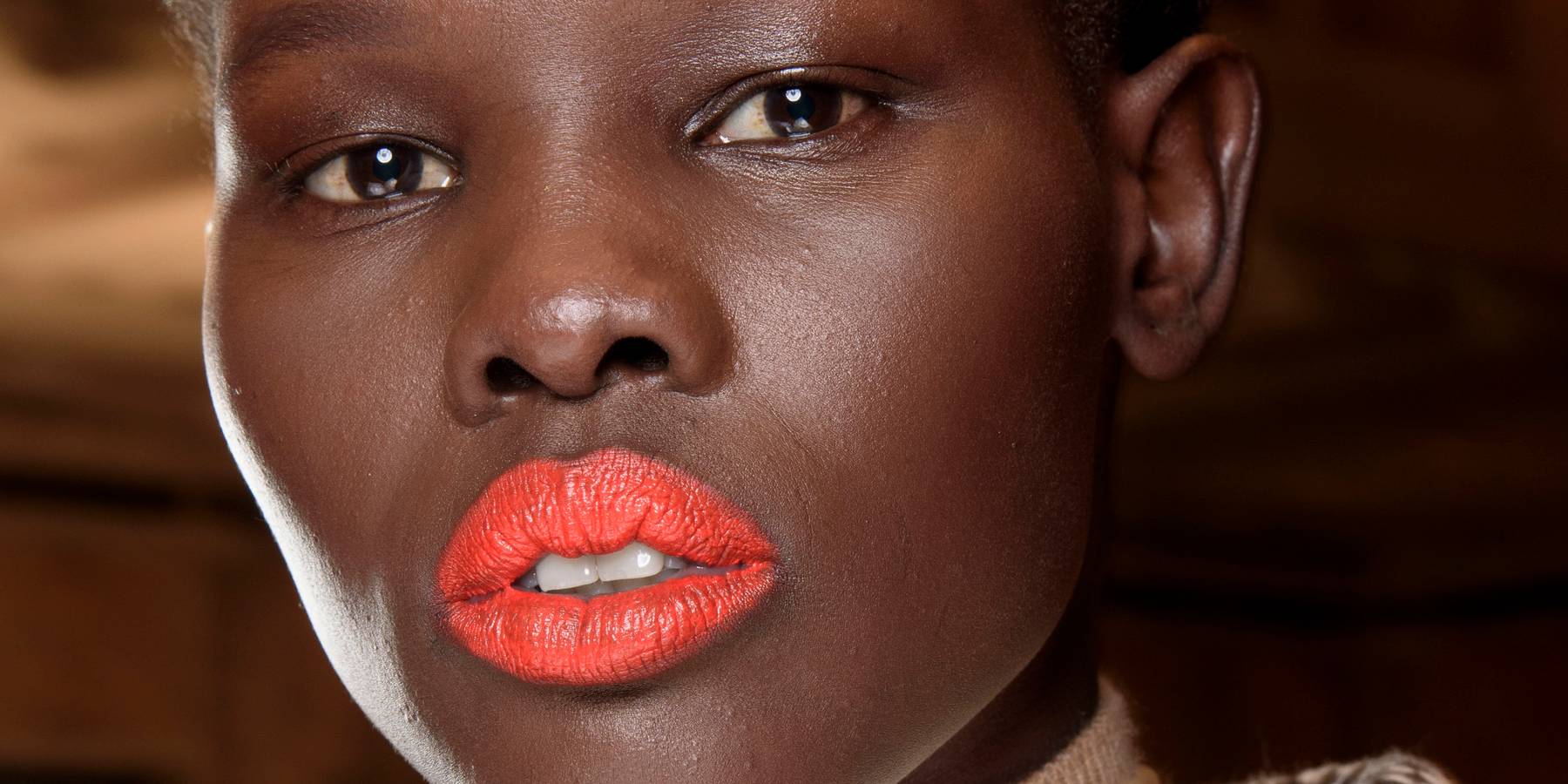 Oscar De La Renta Proves a Bold Red Lip Never Fails