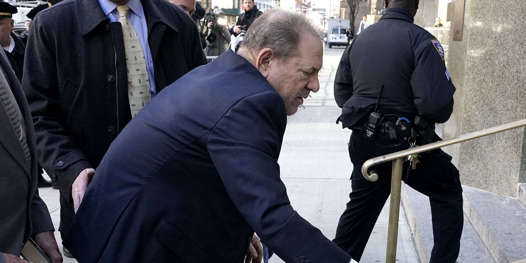 Harvey Weinstein Avoids Jail For a Few More Hours