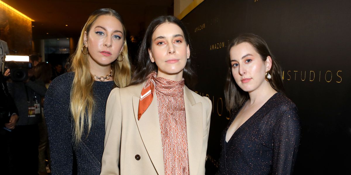 HAIM Delays Album Release