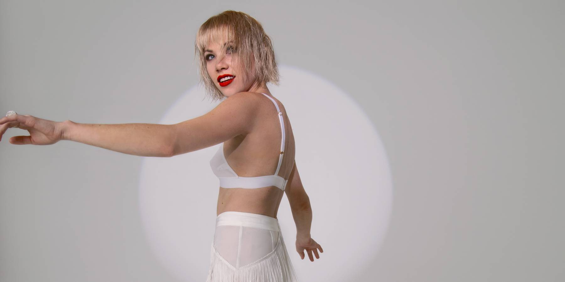 Carly Rae Jepsen's 'Dedicated: Side B' Is Here, and It Broke Me