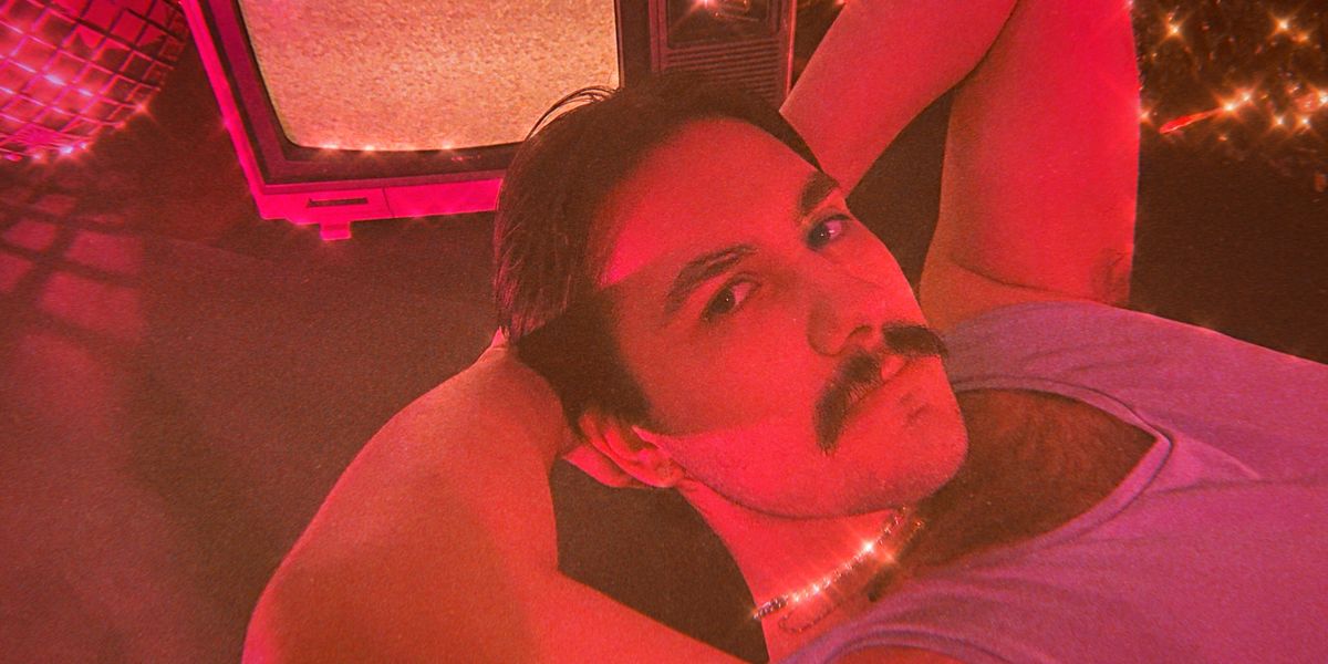 Michael Medrano Premieres Disco Bop, 'Hands On U'