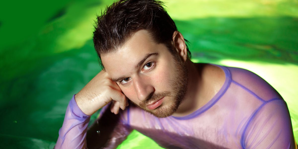 Alex Chapman's 'Blur' Is a Hardcore Quarantine Anthem