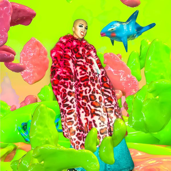 PAPER People: @eyeamki