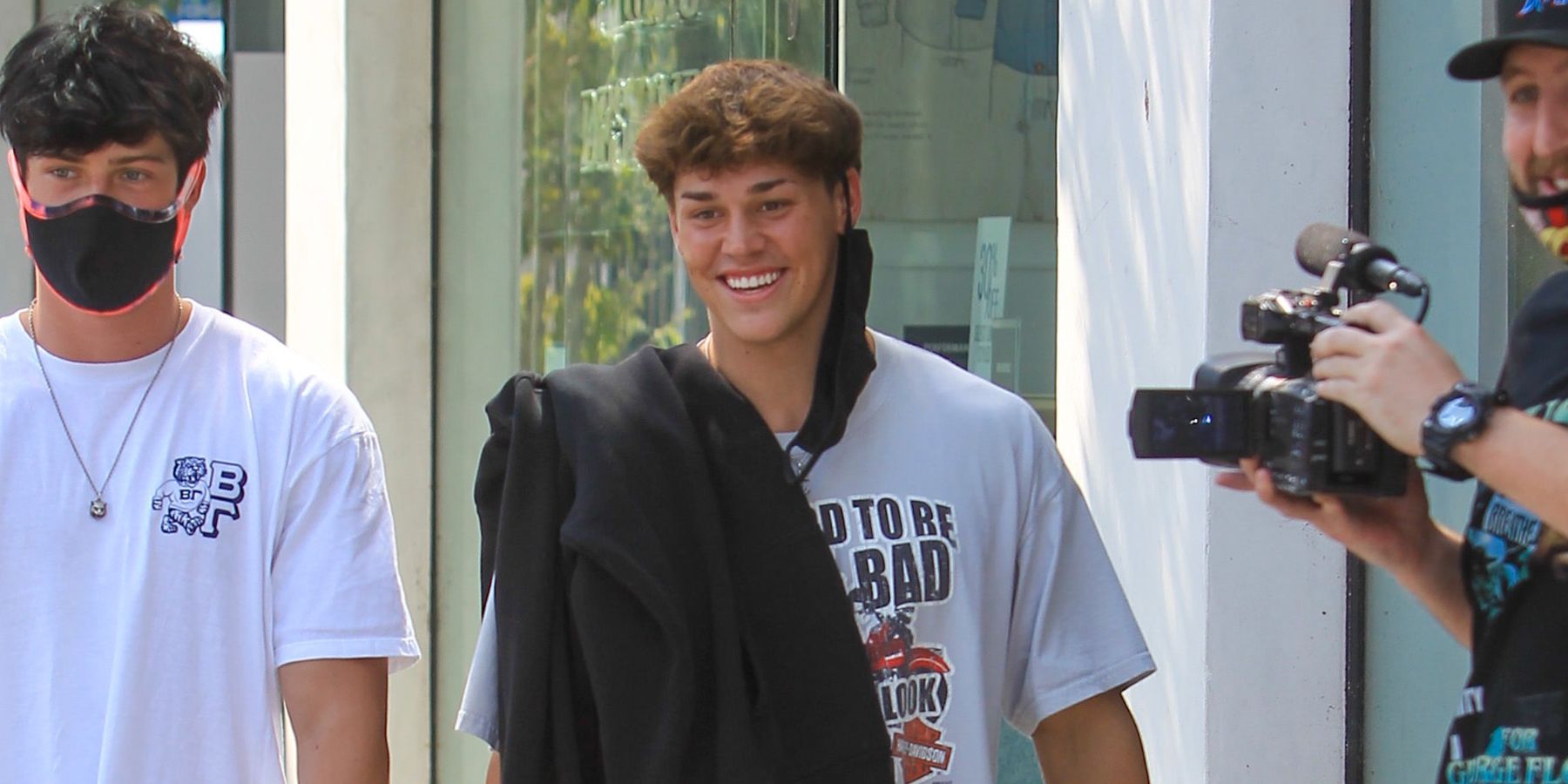 Noah Beck Responds to $10,000 TikTok Duet Backlash