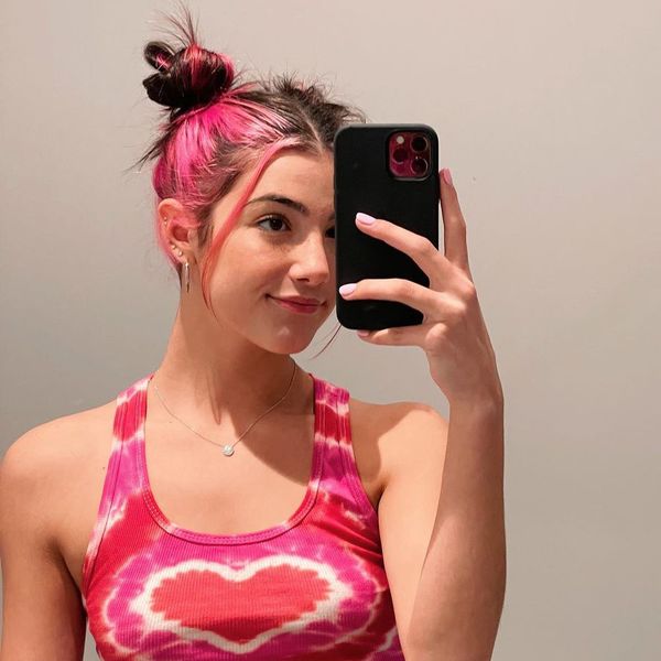 Charli D'Amelio Reaches Record 100M Followers on TikTok