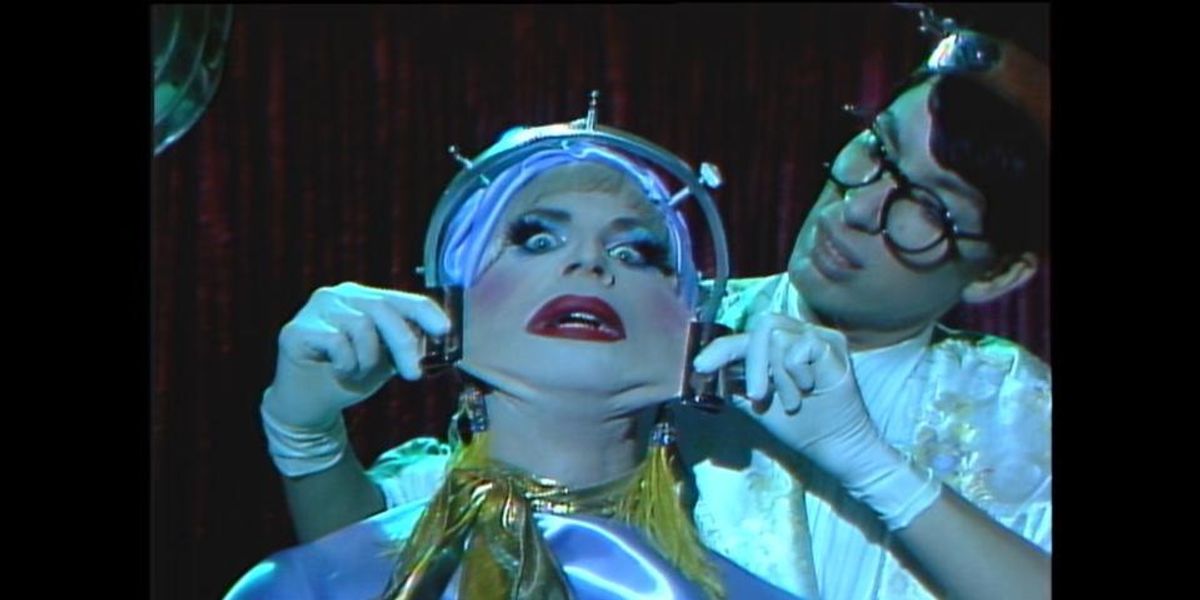 Keksa sochli ayollarning porno fotosuratlari Anna Shupilova ishtirokidagi etuk erkaklar pornosi