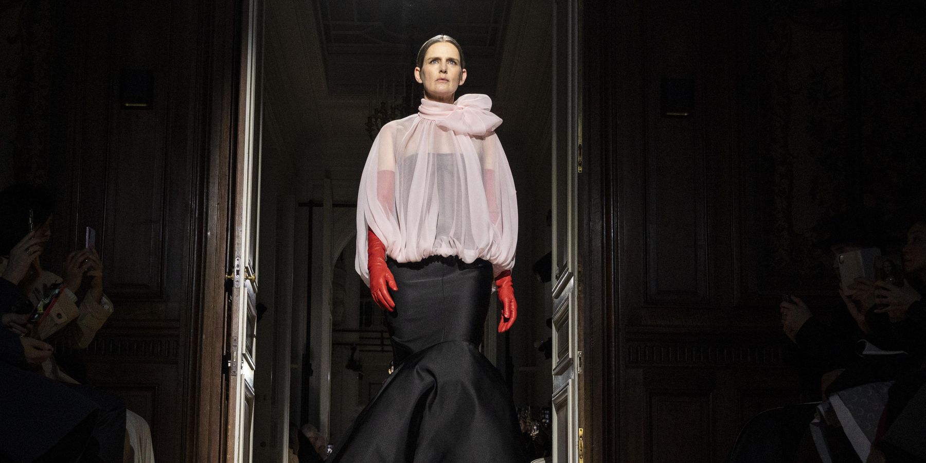 Stella Tennant's Family Reveals Her Death Was a Suicide