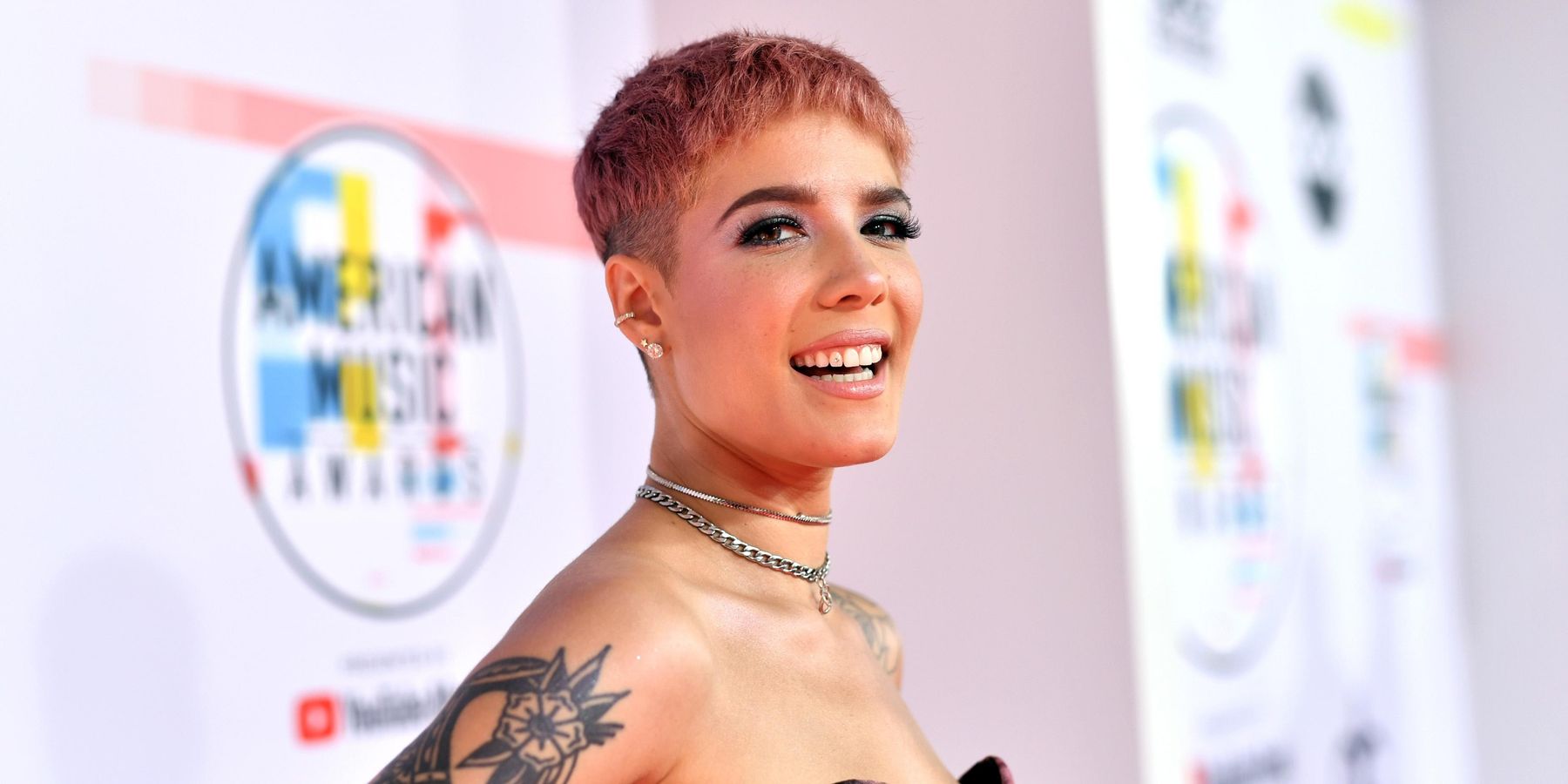 Halsey Reportedly Has a Makeup Line