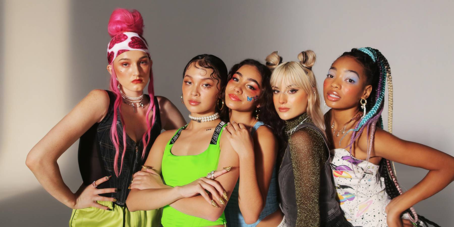 You Don't Need a Man With Boys World's 'Wingman'