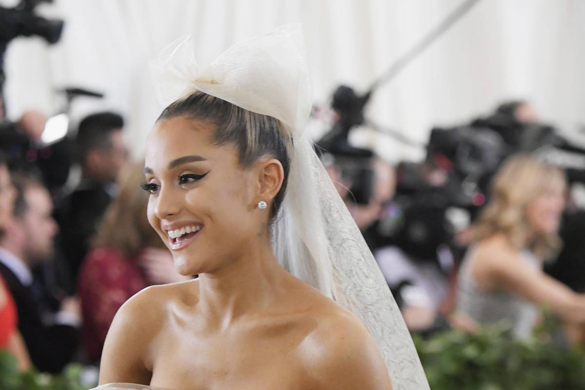 Ariana Grande Reveals First Wedding Photos With Dalton Gomez - PAPER Magazine Ariana Grande Reveals First Wedding Photos With Dalton Gomez - PAPER Magazine