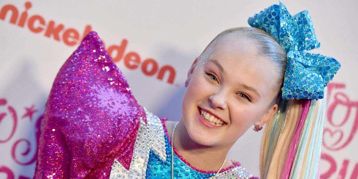 JoJo Siwa Wants Her Kissing Scene With a Man Cut From Movie