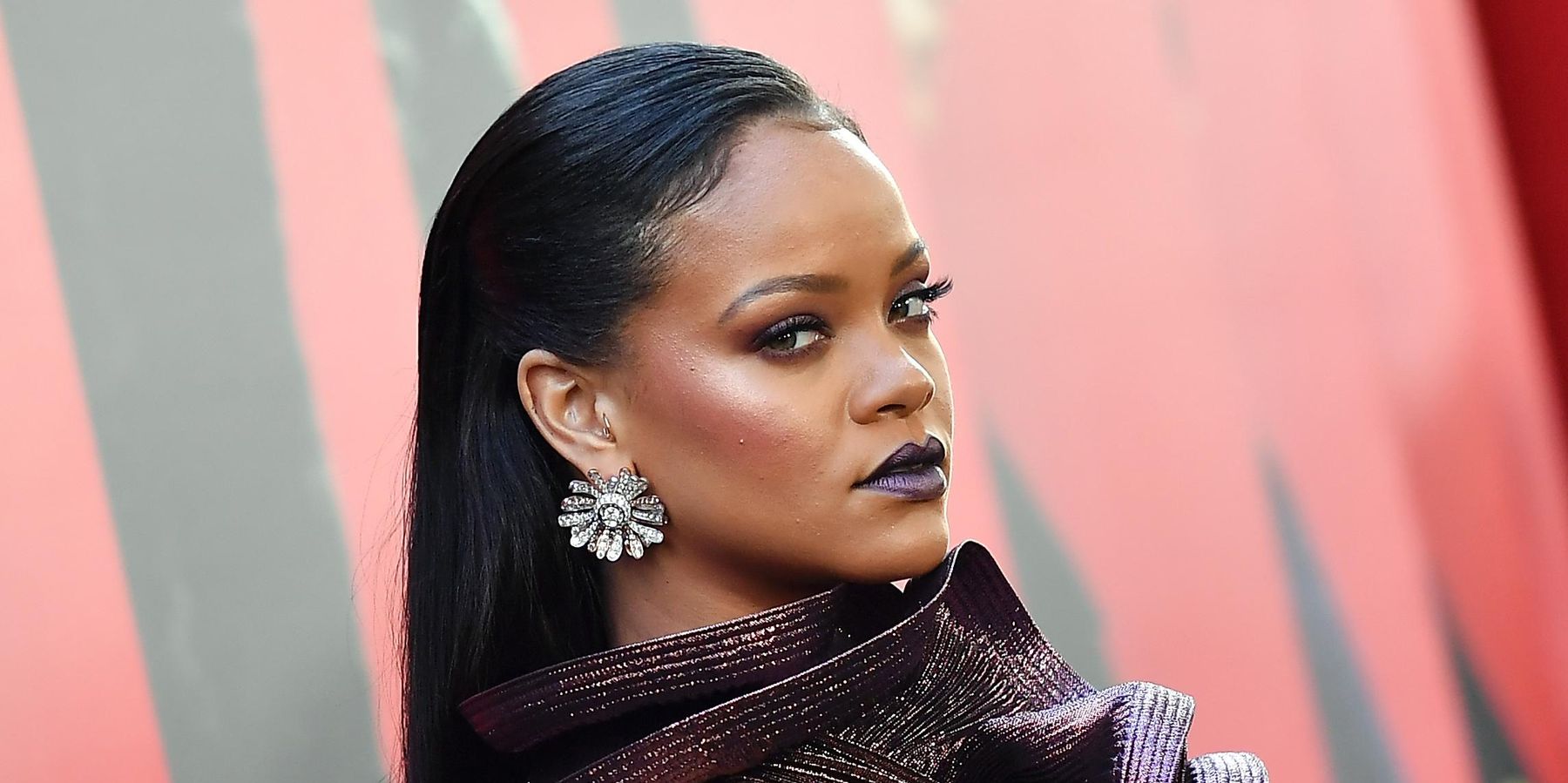 No One Understands How Rihanna Couldn't Get Into a Bar