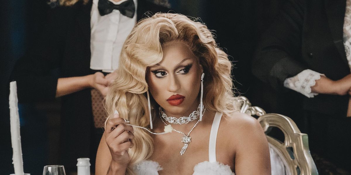 Come Get a Piece of Priyanka's Cake