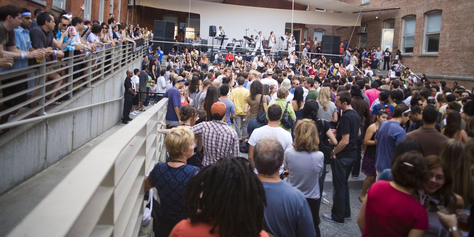 MoMA PS1 Warm Up Is Back