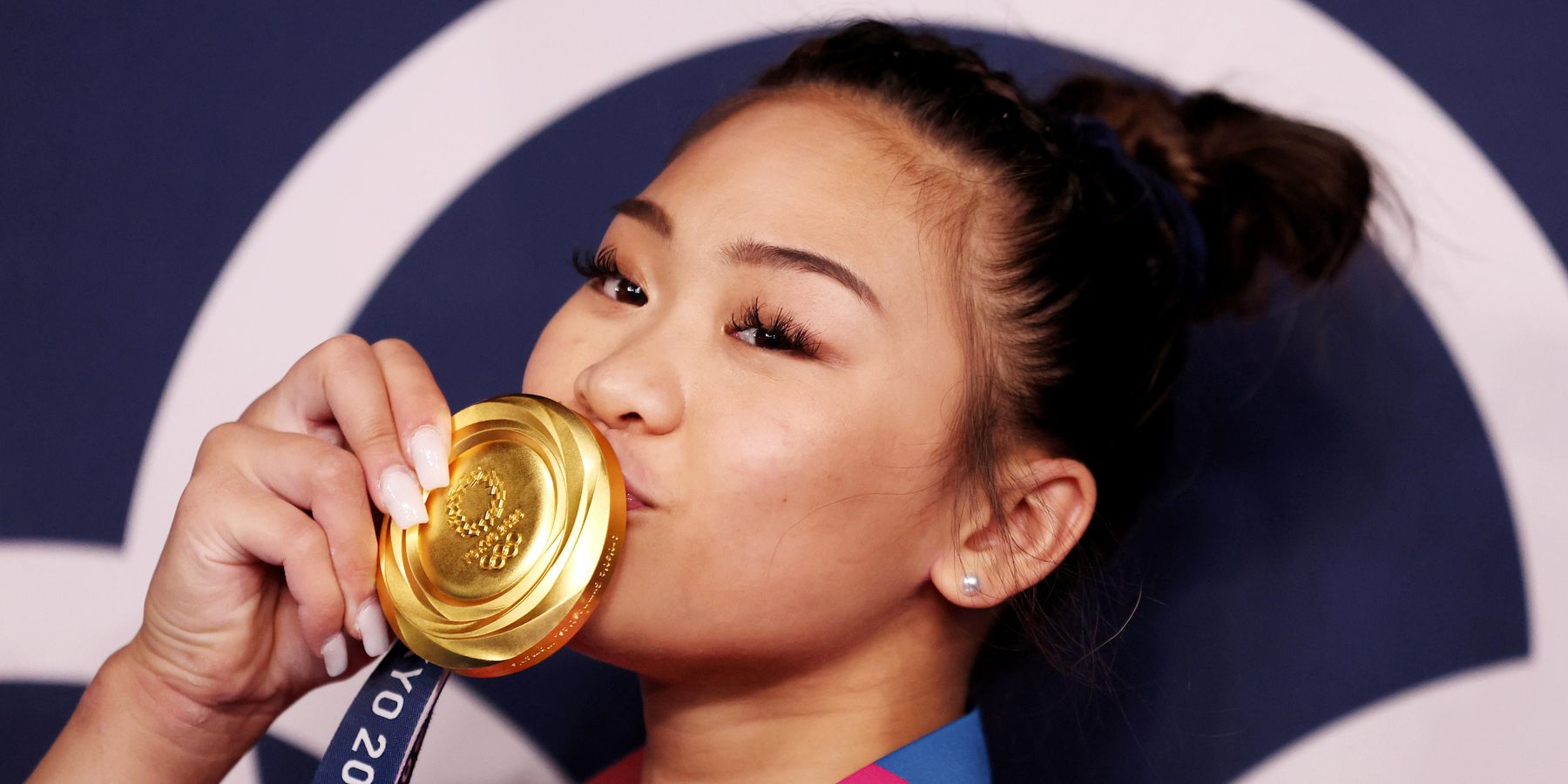 Suni Lee of Team USA Wins Gold