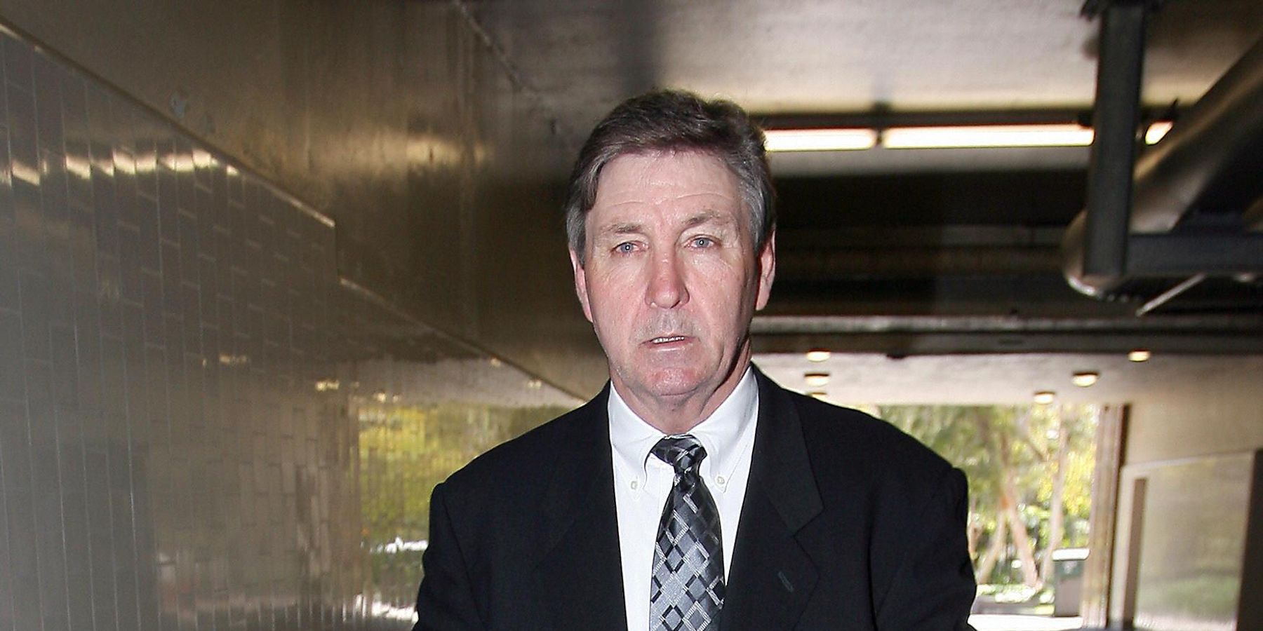 Jamie Spears Will Step Down as Britney's Conservator