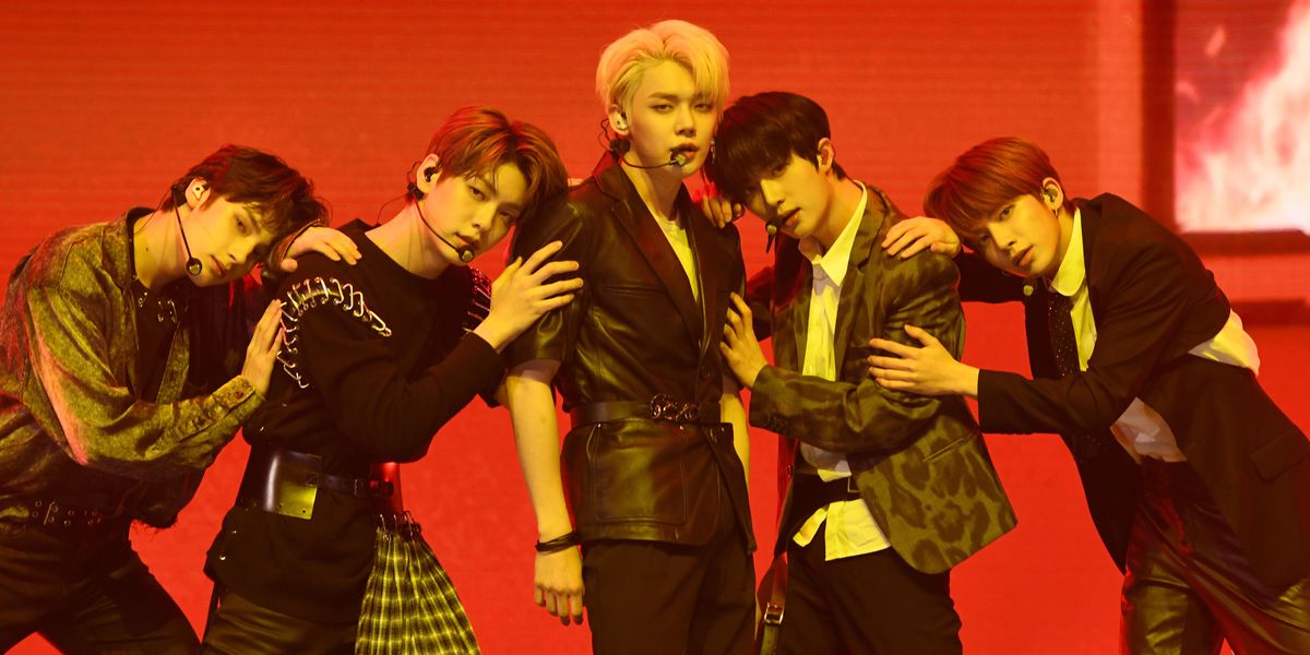 TXT Hosts Their First Online Concert