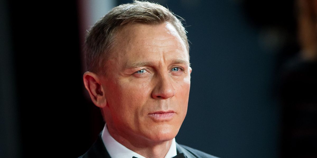 James Bond Prefers Gay Bars